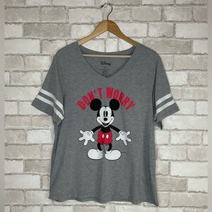Disney Gray Mickey Mouse V-neck Short Sleeve Tee Size 2X